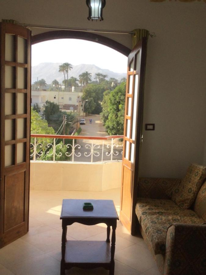 Ferienwohnung The Brown House Luxor Exterior foto